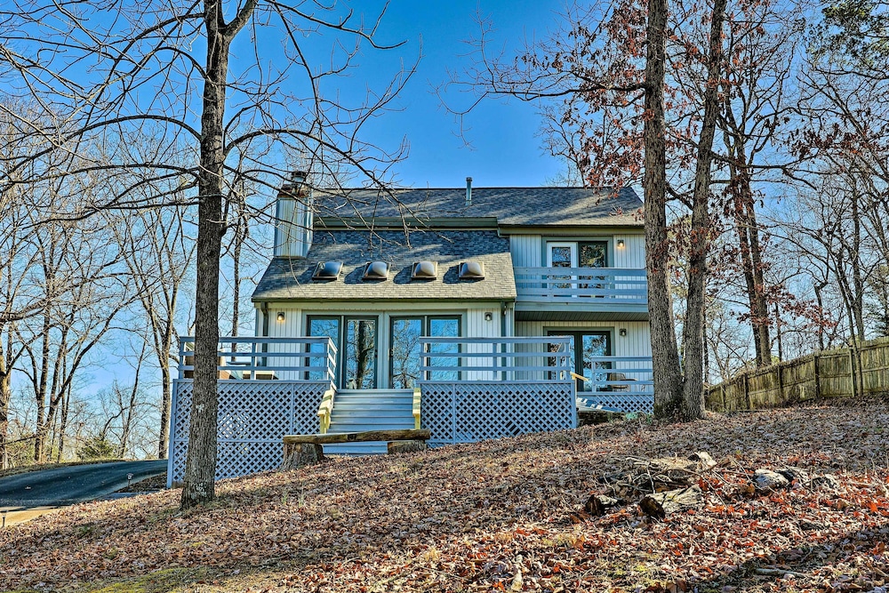 Near Ouachita River: Home w/ Deck in Hot Springs view 5