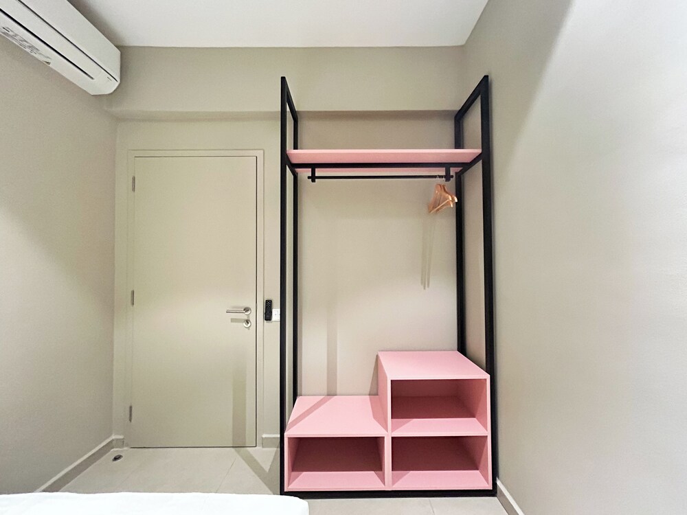 The Paxtonz by Manhattan Group