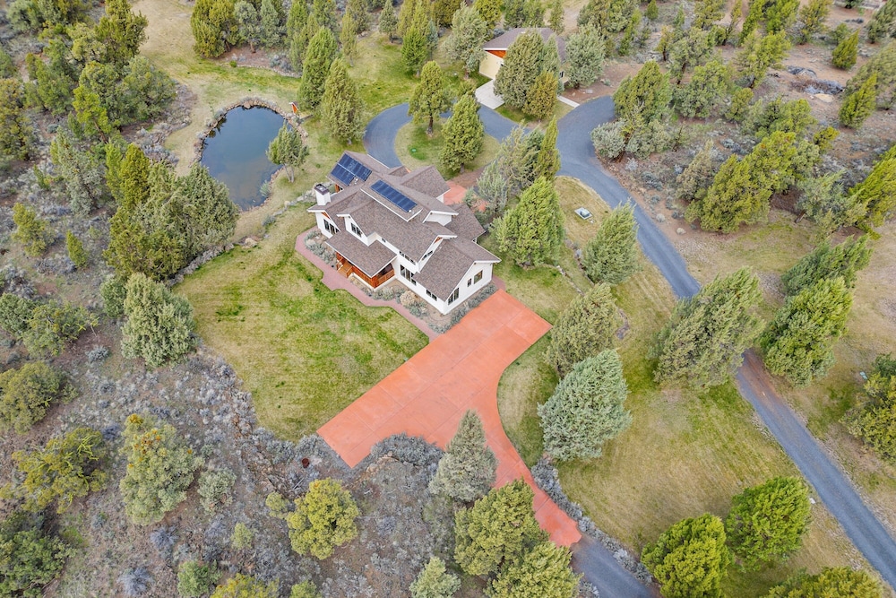 High Lowe 4 Bedroom Home
