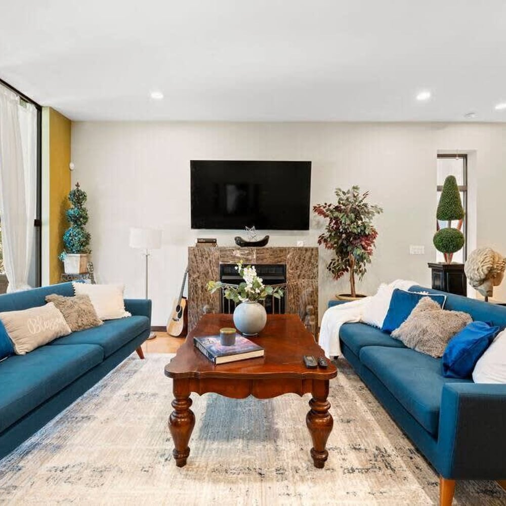 Zen Oasis of Elegance Expansive Executive Home