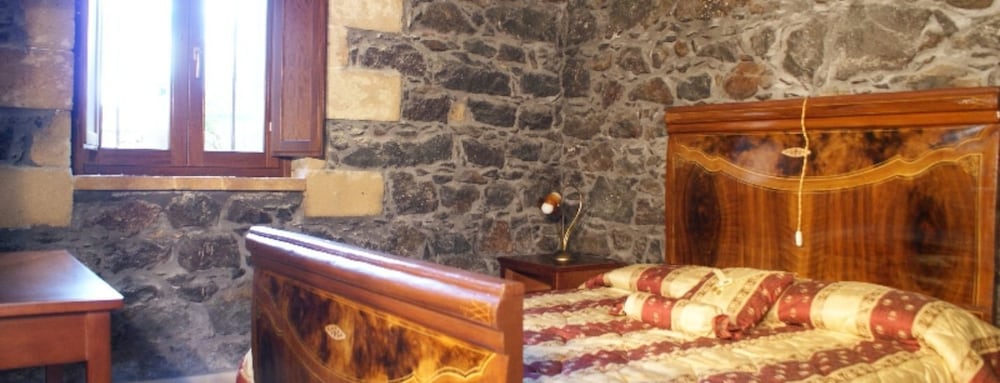 Casina Cancellieri La Rusticana view 3