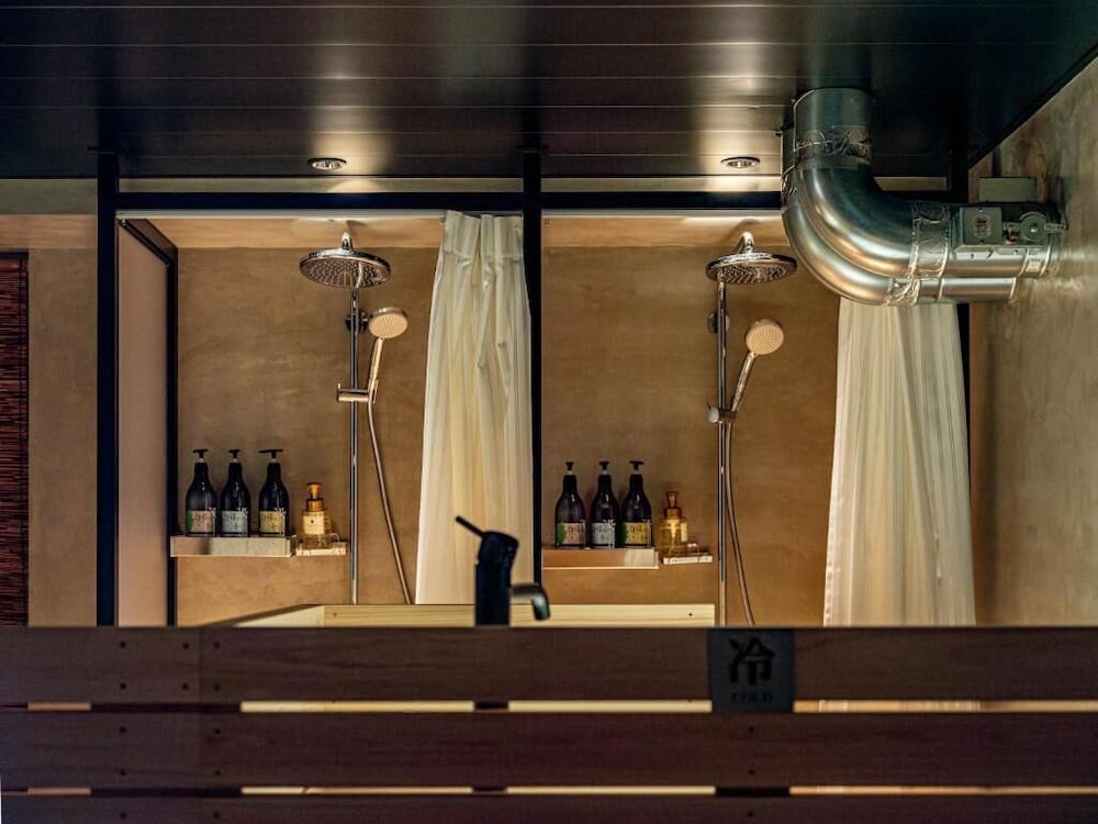Dogen Sauna & Stay
