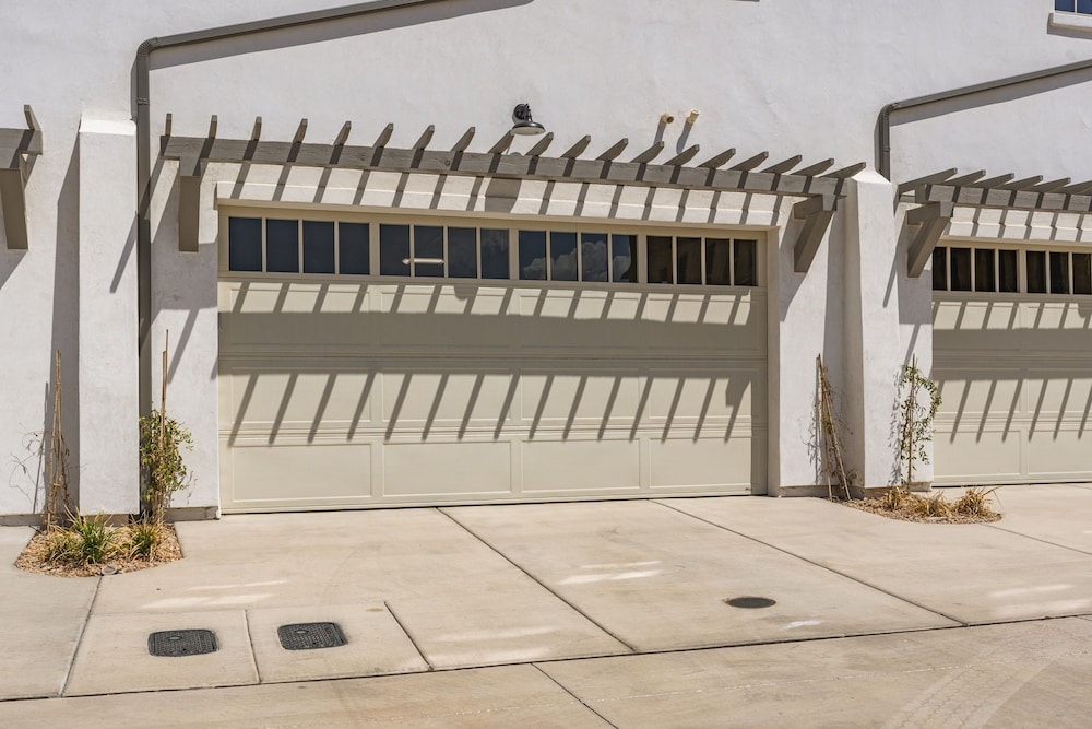 Chateau Bleu 4 Bedroom Townhouse