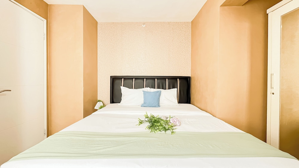 Good Deal And Homey 2Br Apartment Bassura City Near Mall