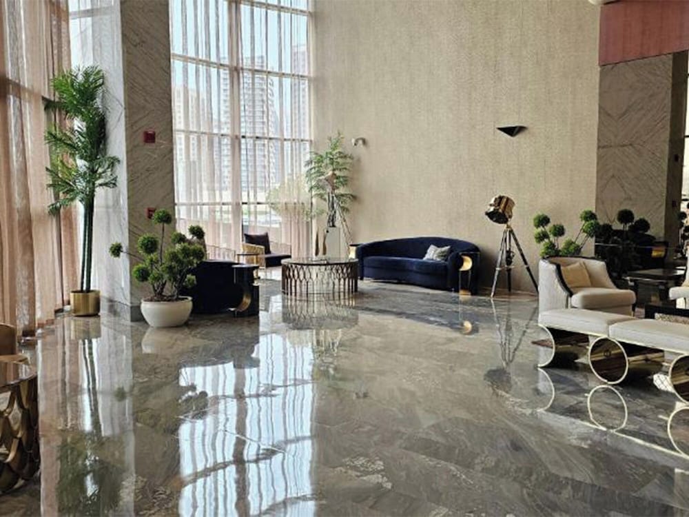 Cosmos Living 1 Bedroom Paramount Towers
