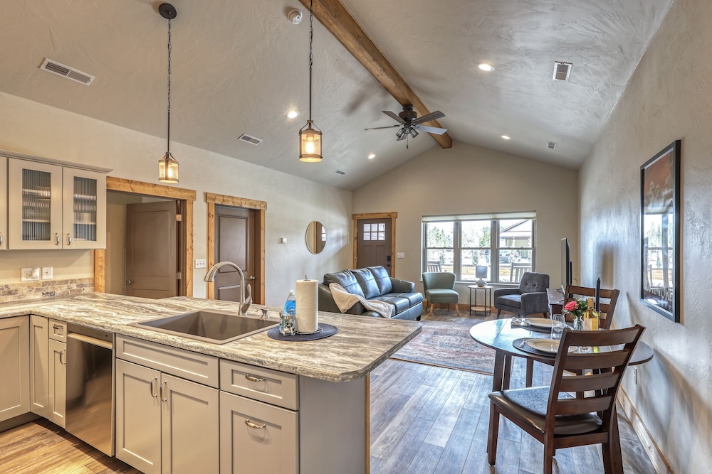Lincoln s Lodge A Condo for the Honest Bold