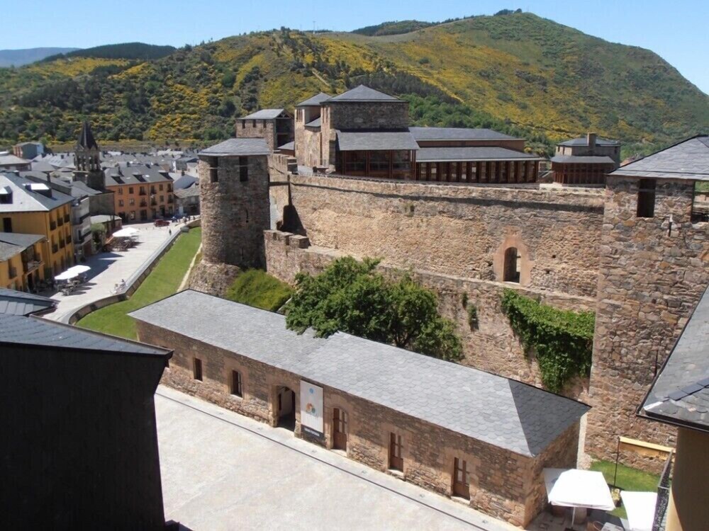 Hostal Virgen de la Encina