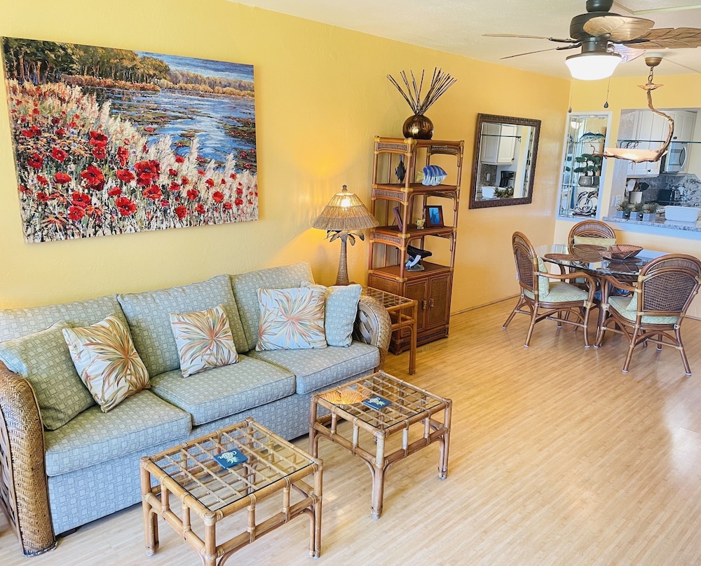 Menehune Shores 223 2 Bedroom Condo