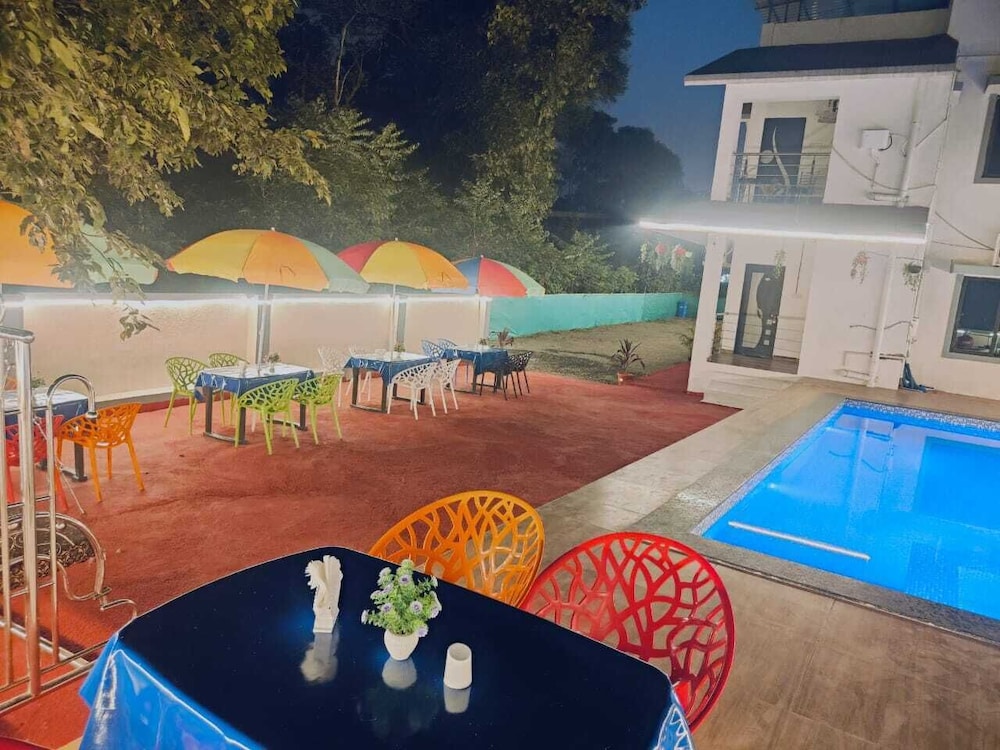 Coastal Gateway Resort, 3 min walk to Nagaon Beach