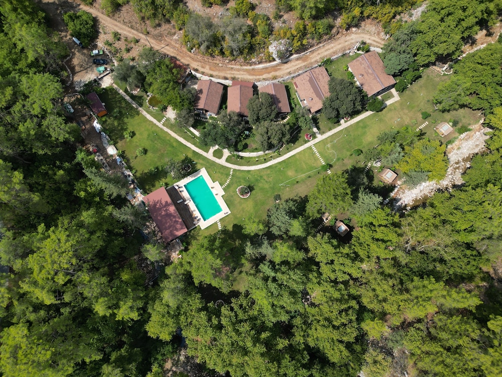 YUSALİS GARDEN HOTEL