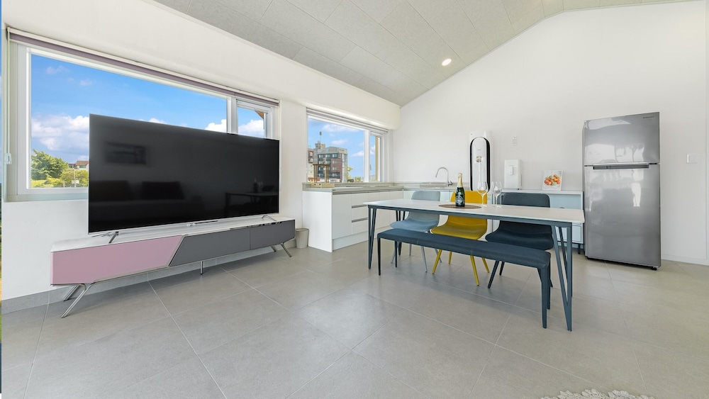 Incheon Vacations - Ganghwado Mare Seawater Poolvilla - Property Image 53