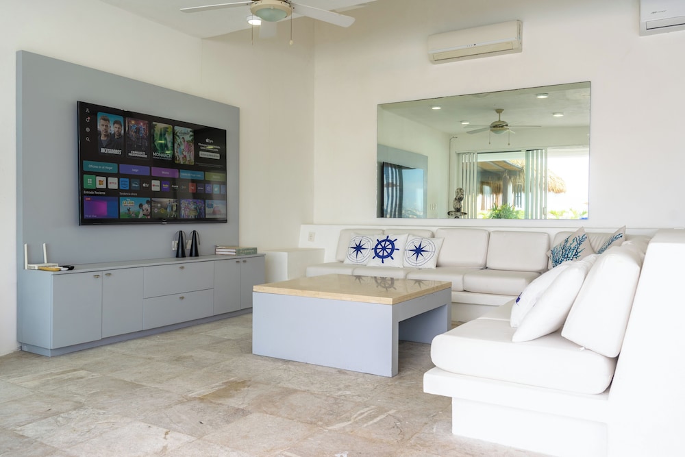 Villa Majum Ocean View Acapulco 5 BDR