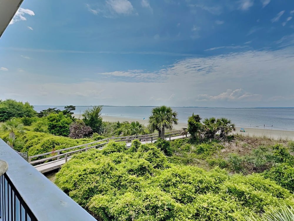 Beach Racquet A218 - Tybee Palms by Tybee Vacation Rentals