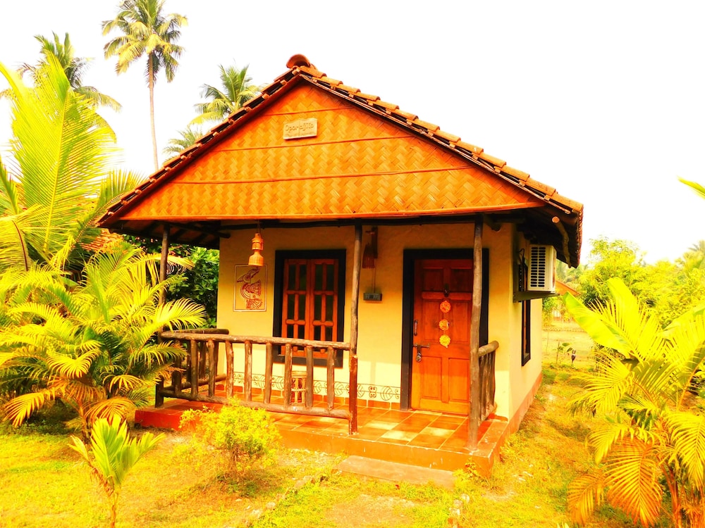 Gram Bangla Retreat