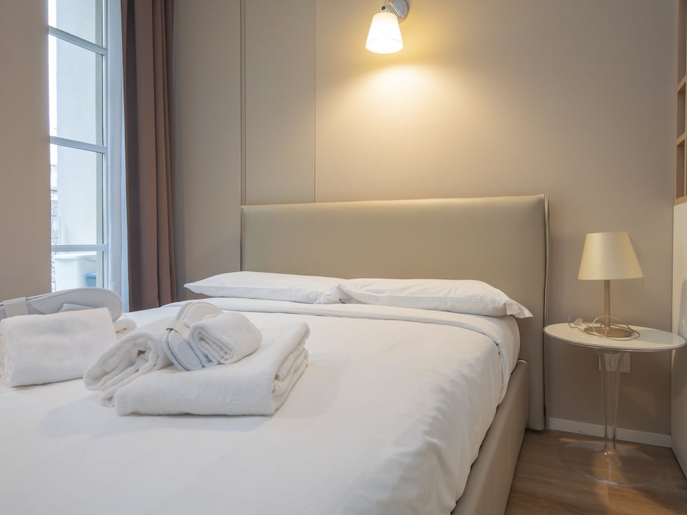 Freguglia G - Large Studio Suite Close to Duomo