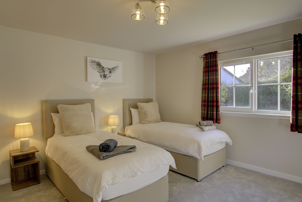Linden House Fortrose