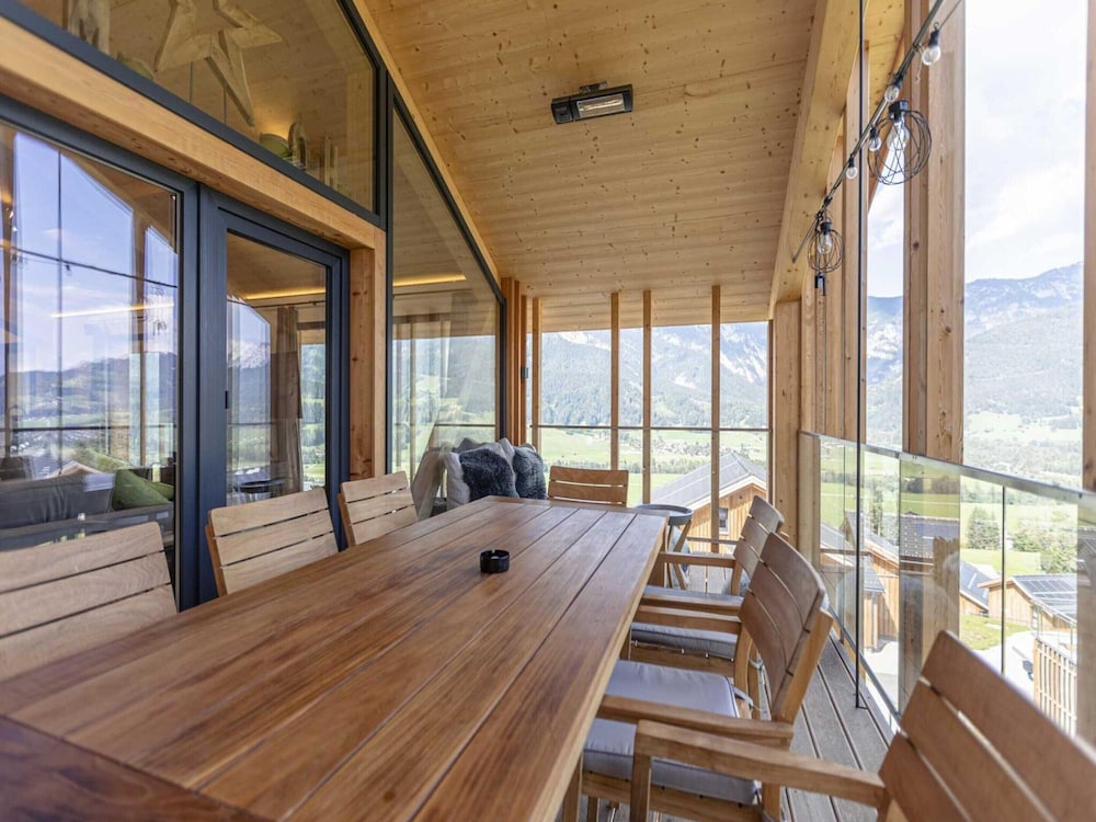 Majestic Chalet With Pool and Sauna