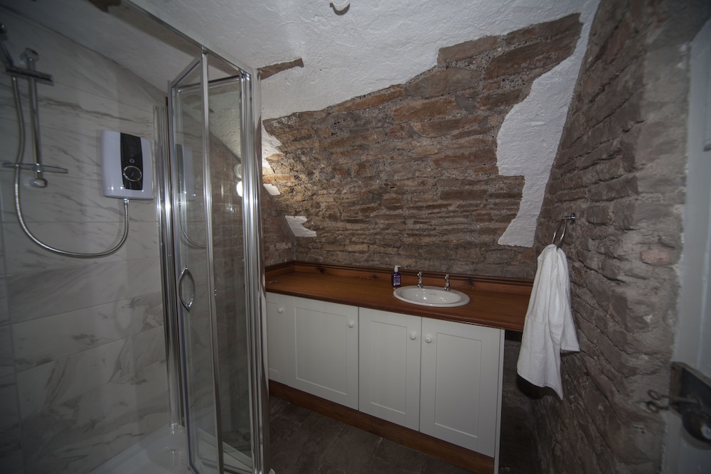 The Priory Cellars Abbots Leigh