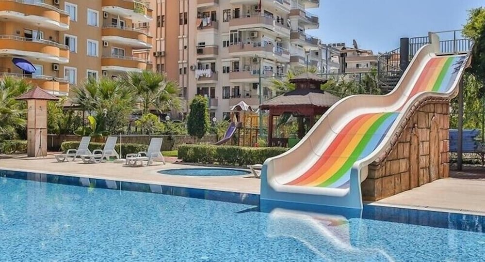 Alanya Cebeci VIII Family Style