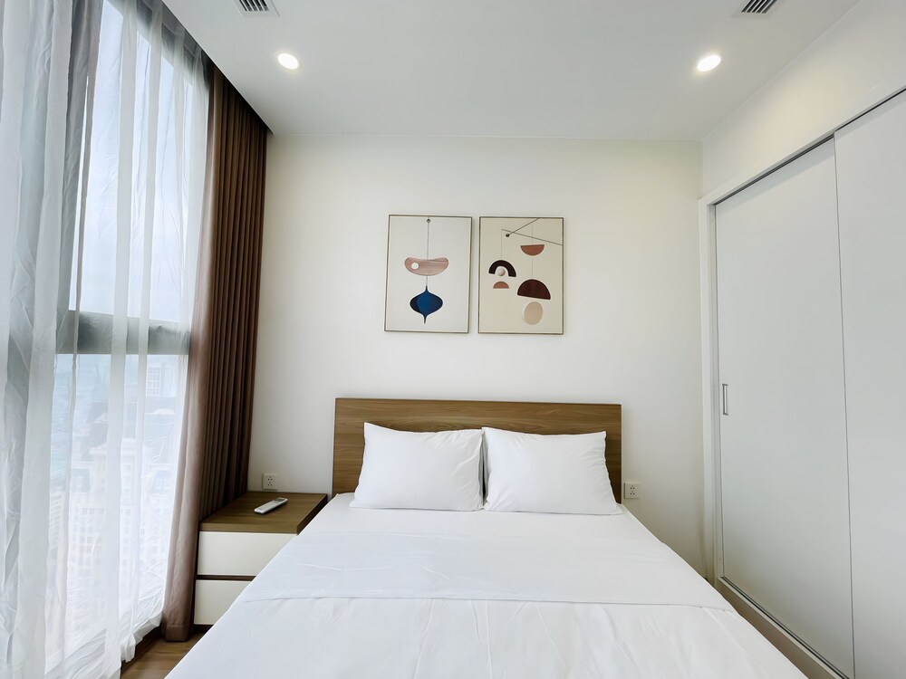 Vinhome SkyLake - Service Apartment