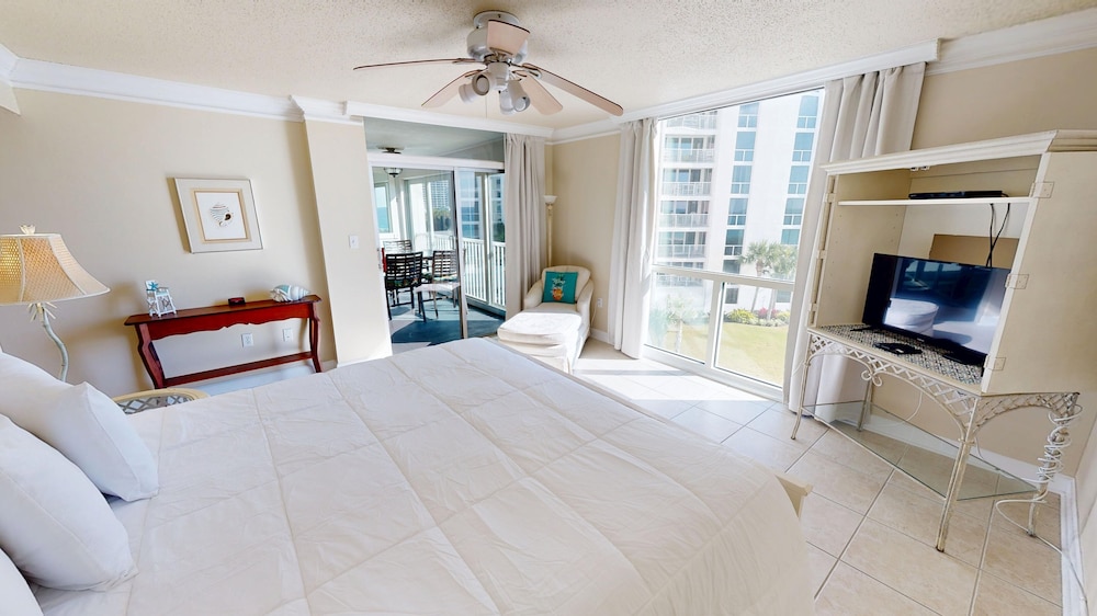 Shoreline Towers 2043 2 Bedroom Condo