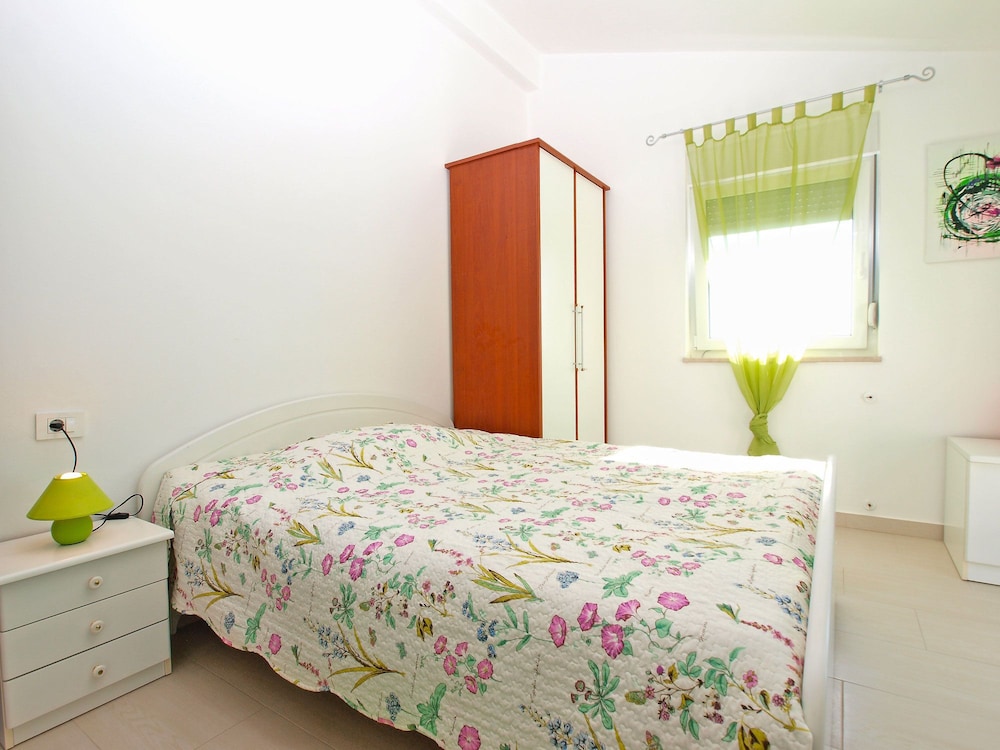 Apartment 1287 view 5