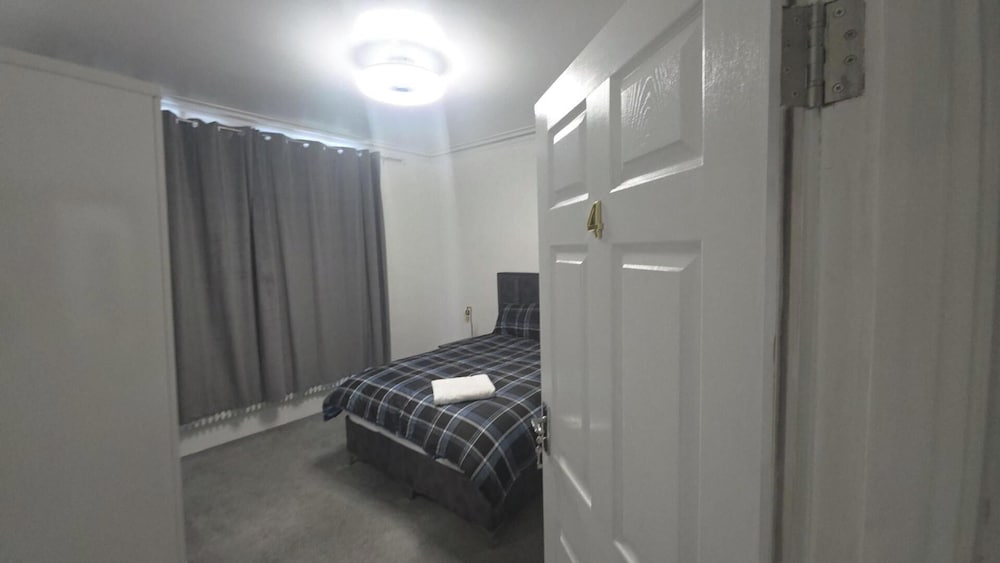 Justin Superb Luxury Stay