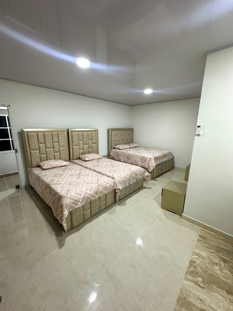 Posada Three Cay Suites