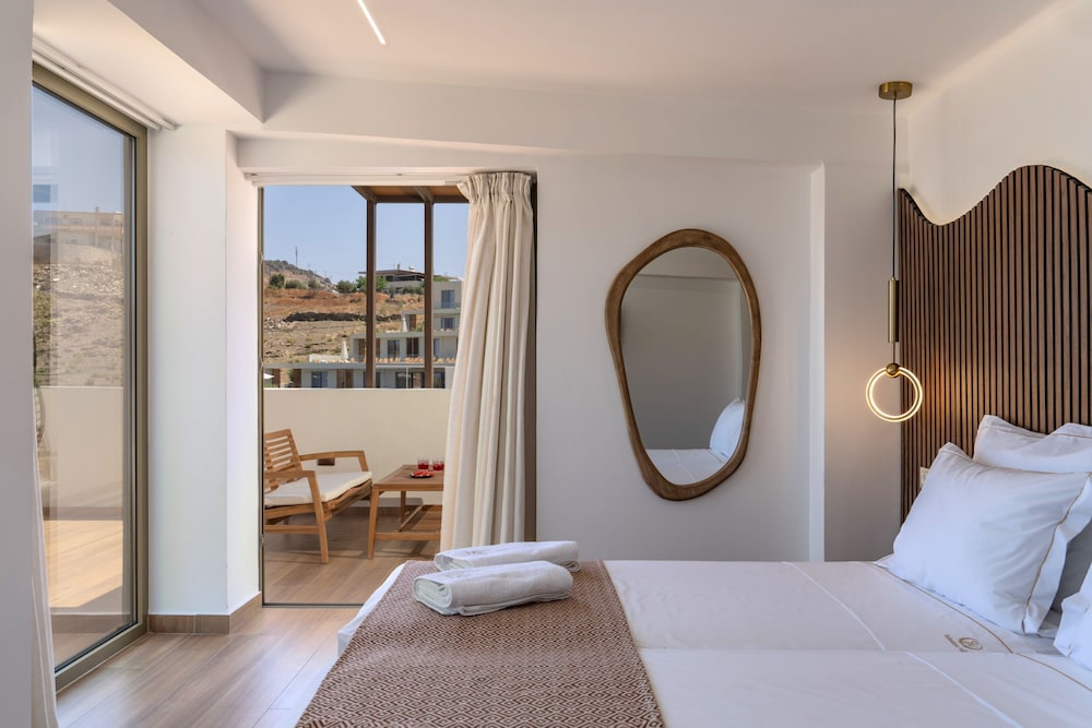 Luxurious Villa Selestine - With Private Pool