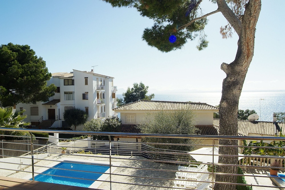 Villa Alcanada