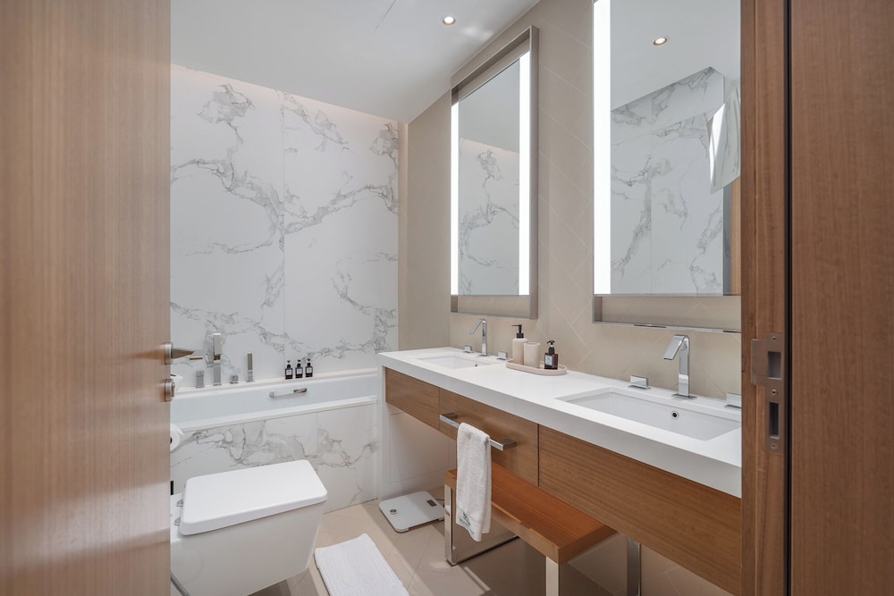 Address Residences Dubai Opera - Burj Khalifa City Views 2 & 3-Bedroom Apartment 1 minute walk to Burj Khalifa, Dubai Mall, Dubai Fountain by Heaven Crest