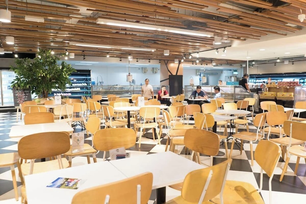Luxury Condotel Luminous Leman