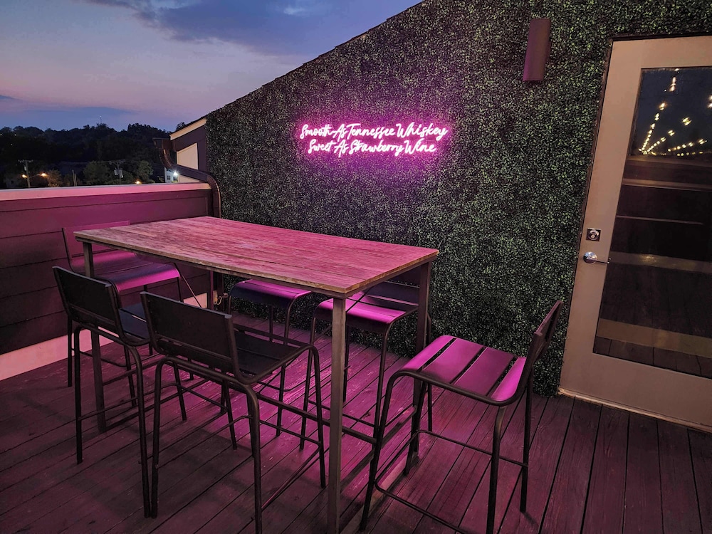 Rooftop Views Ping Pong Lounge Near Downtown Nashville