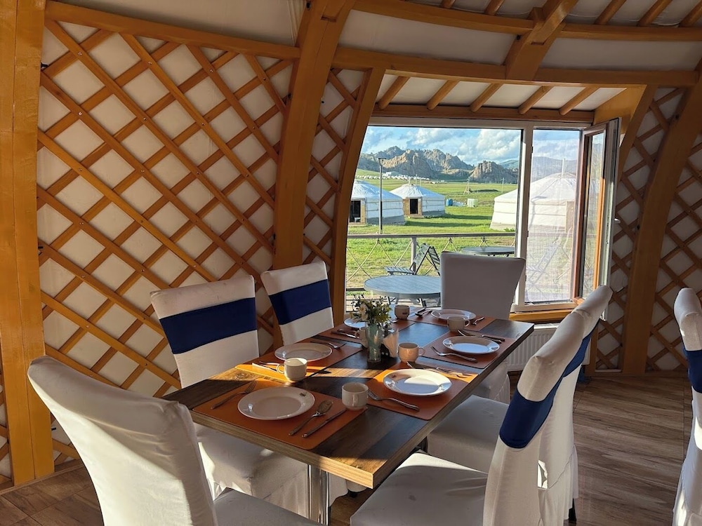 Khumug Tour Resort