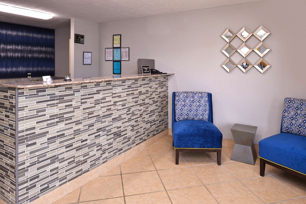 Americas Best Value Inn Monroeville view 2