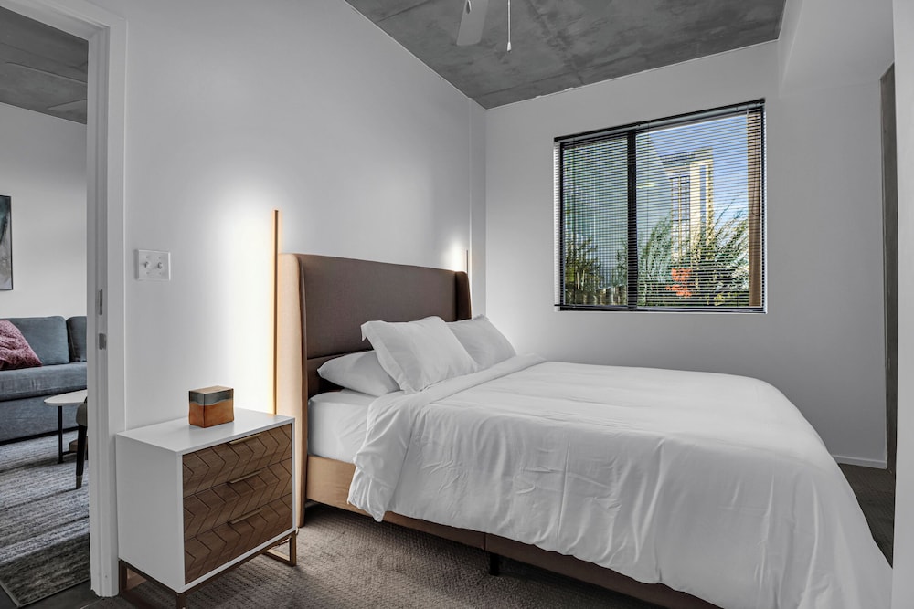 Phoenix Urban Luxury Escape
