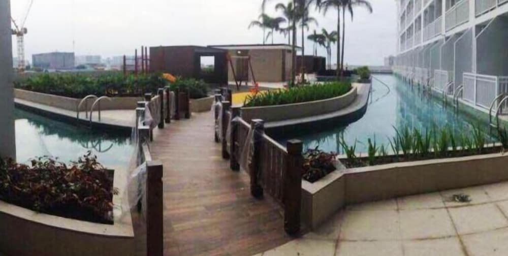 MaxStays Max View at Breeze Residences