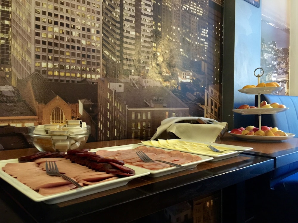 Tallinn Vacations - Center Hotel - Property Image 4