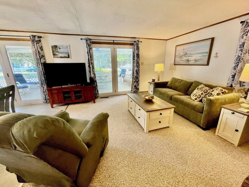 Scarborough Avenue 507