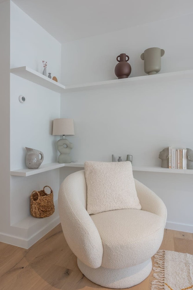 High end Apartment Nearby the Beach in Knokke With Parking