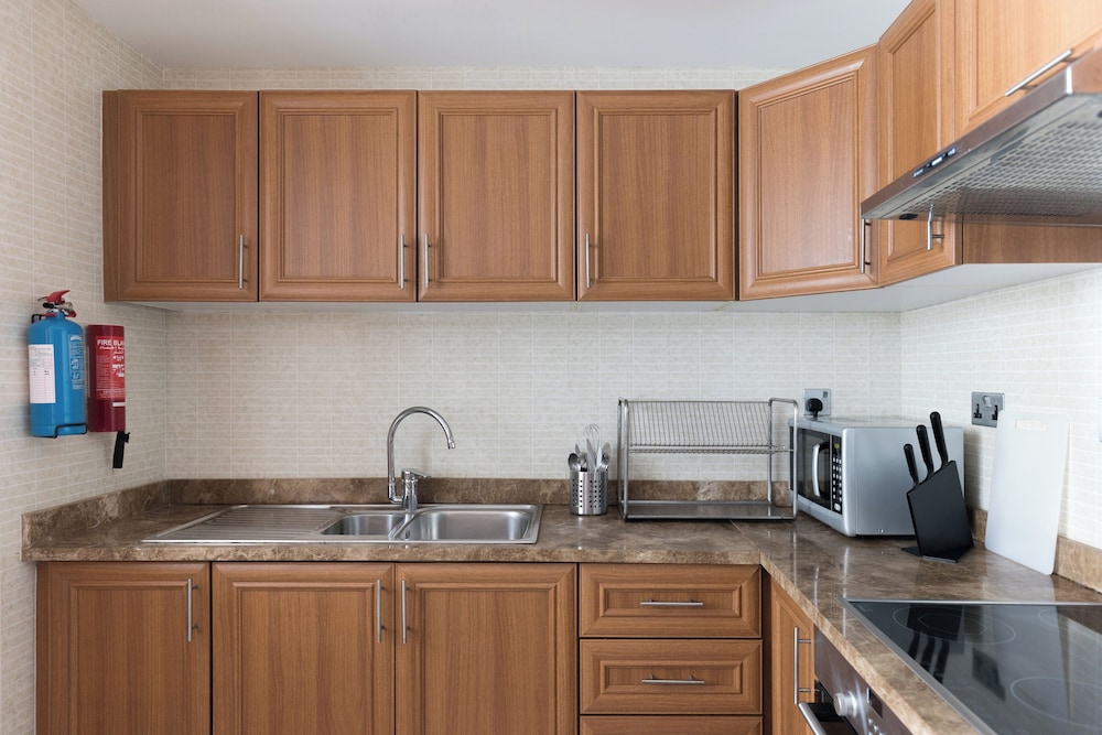 1 br in Dorra Bay - Marina View