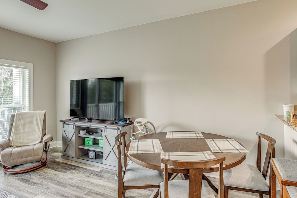 Tee Off & Unwind By Pool: Myrtle Beach Condo