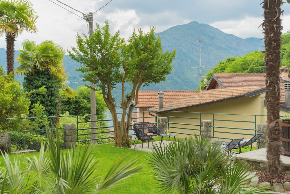 Enchanted Como Lake - Tremezzo Apartments by Rent all Como