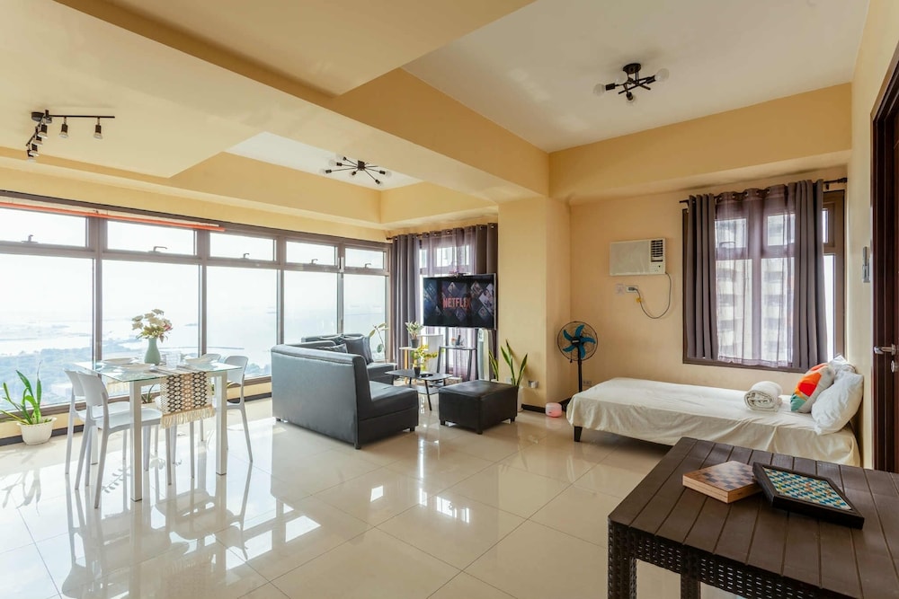 The Radiance Manila Bay