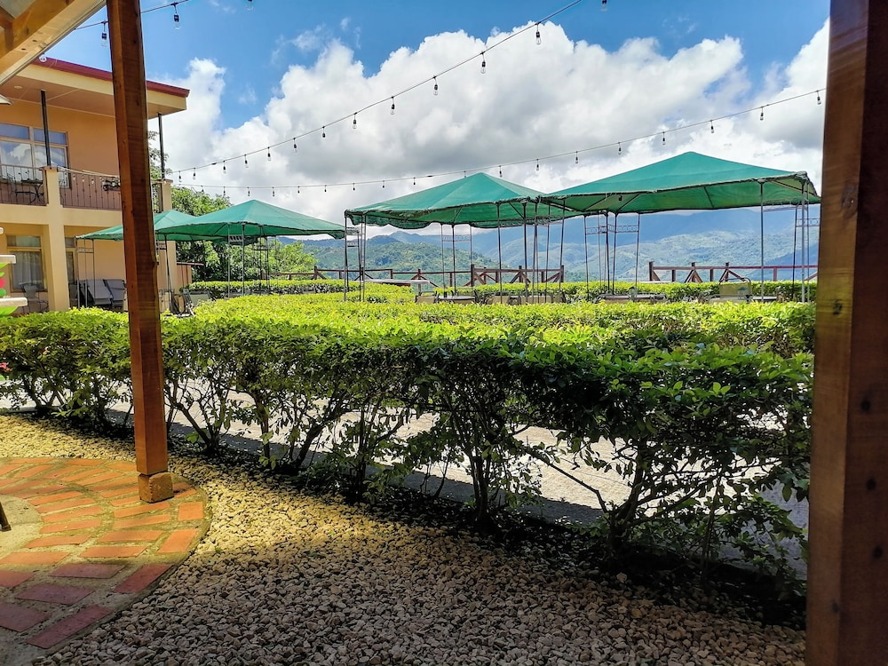 Paraíso Orocay Lodge