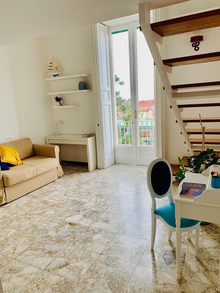Casa Cerqua Landi Napoli-luxury House Capris View