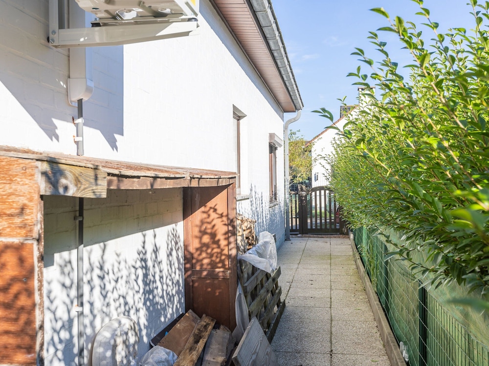 Charming Holiday Home Close to the sea