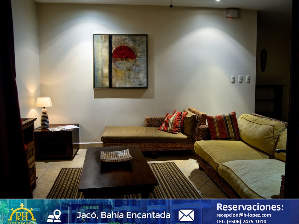 Condominios Rancho Ecuestre Hermanos López