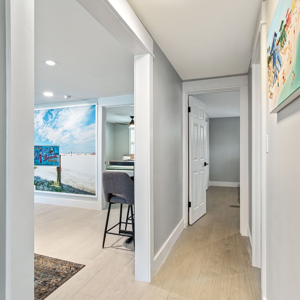 Sarasota Resort-like Living Near Siesta Key For 10