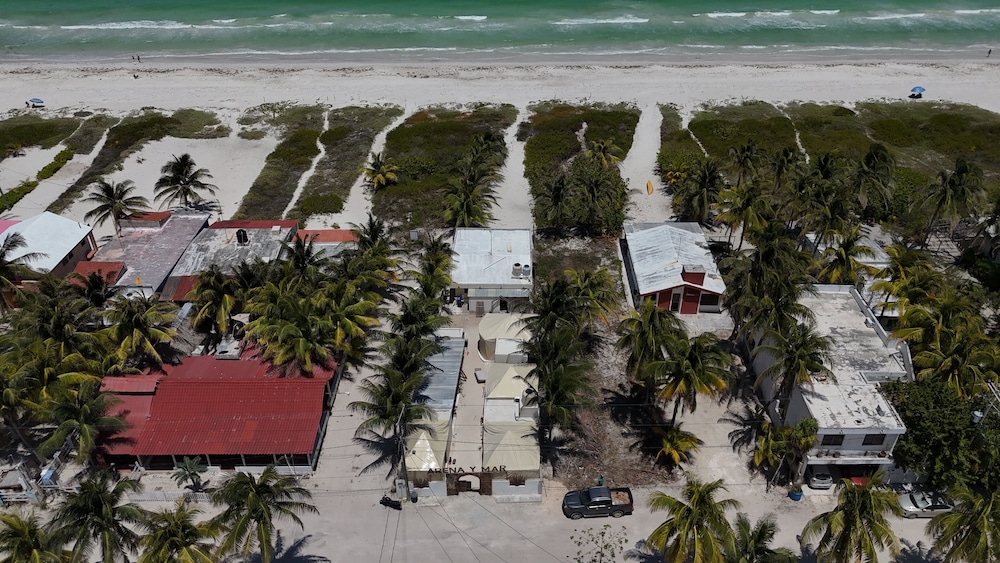 Arena y Mar Seaside Glamping Adults Only
